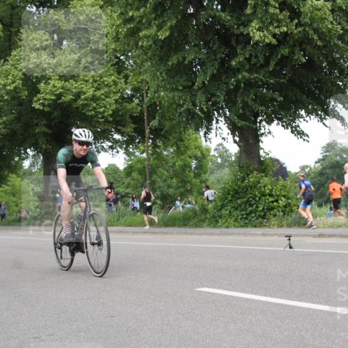 15.06.2025 - 7 Türme Triathlon Yannick Fuchs http://msf.ph/oto/7983724 15.06.2025 13:38:48 Radfahren  meine-sportfotos.de