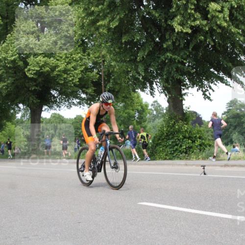 15.06.2025 - 7 Türme Triathlon Yannick Fuchs http://msf.ph/oto/7983778 15.06.2025 13:39:04 Radfahren  meine-sportfotos.de