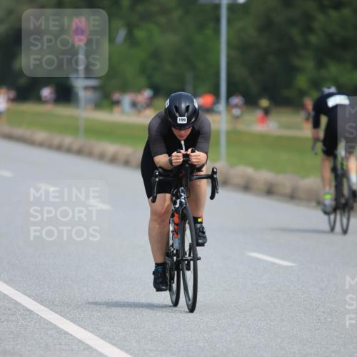 15.06.2025 - 27. Vierlanden-Triathlon H.Heesch http://msf.ph/oto/7983780 15.06.2025 11:17:53 Radfahren 7, 154, 199, 830 meine-sportfotos.de
