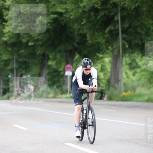 15.06.2025 - 7 Türme Triathlon Yannick Fuchs http://msf.ph/oto/7983803 15.06.2025 11:37:37 Radfahren 201 meine-sportfotos.de
