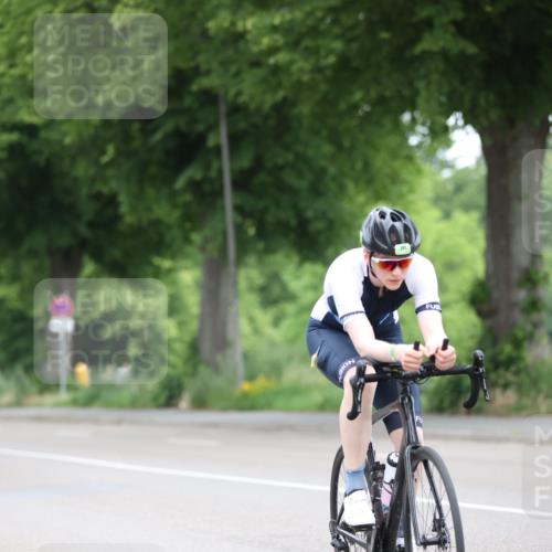 15.06.2025 - 7 Türme Triathlon Yannick Fuchs http://msf.ph/oto/7983823 15.06.2025 11:37:37 Radfahren 201 meine-sportfotos.de