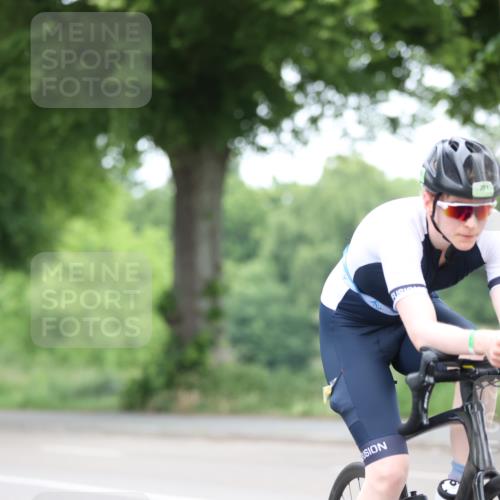 15.06.2025 - 7 Türme Triathlon Yannick Fuchs http://msf.ph/oto/7983843 15.06.2025 11:37:37 Radfahren 201 meine-sportfotos.de