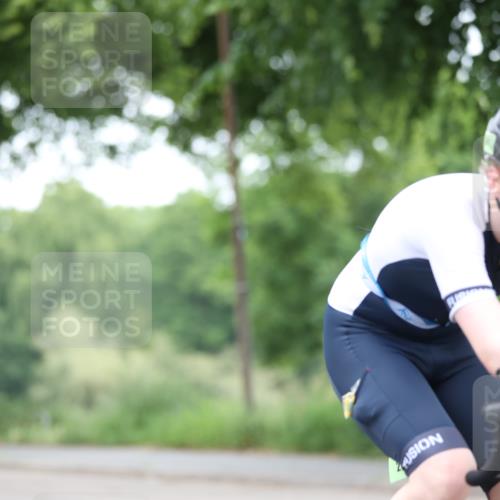 15.06.2025 - 7 Türme Triathlon Yannick Fuchs http://msf.ph/oto/7983852 15.06.2025 11:37:38 Radfahren 201 meine-sportfotos.de