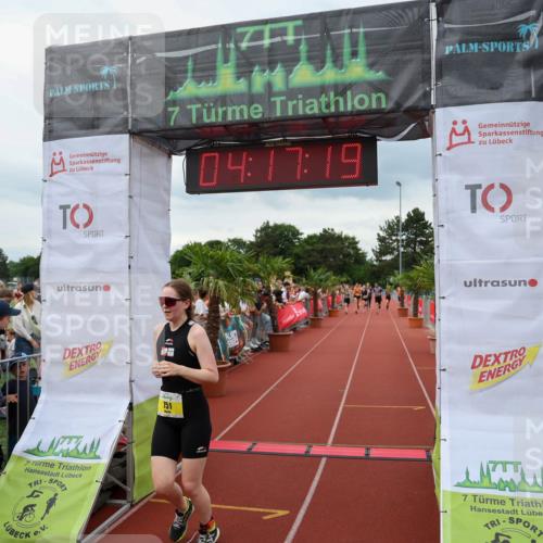 15.06.2025 - 7 Türme Triathlon Michael Strokosch http://msf.ph/oto/7983862 15.06.2025 14:17:18 Ziel 592, 751 meine-sportfotos.de