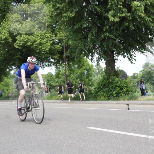 15.06.2025 - 7 Türme Triathlon Yannick Fuchs http://msf.ph/oto/7983870 15.06.2025 13:39:55 Radfahren  meine-sportfotos.de
