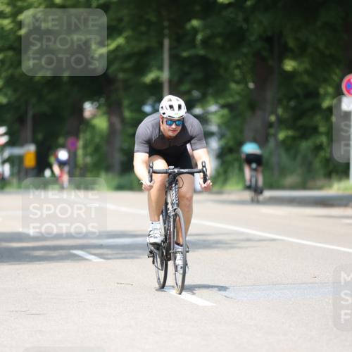 15.06.2025 - 7 Türme Triathlon Yannick Fuchs http://msf.ph/oto/7983903 15.06.2025 12:54:04 Radfahren 559, 562, 594 meine-sportfotos.de