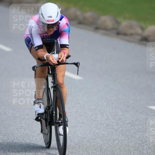 15.06.2025 - 27. Vierlanden-Triathlon H.Heesch http://msf.ph/oto/7983921 15.06.2025 11:19:45 Radfahren 196, 835, 982 meine-sportfotos.de