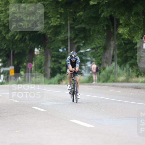 15.06.2025 - 7 Türme Triathlon Yannick Fuchs http://msf.ph/oto/7984014 15.06.2025 11:37:58 Radfahren 280 meine-sportfotos.de