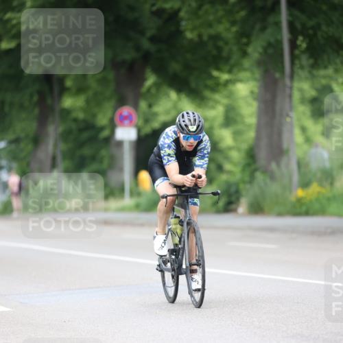 15.06.2025 - 7 Türme Triathlon Yannick Fuchs http://msf.ph/oto/7984040 15.06.2025 11:37:59 Radfahren 280 meine-sportfotos.de