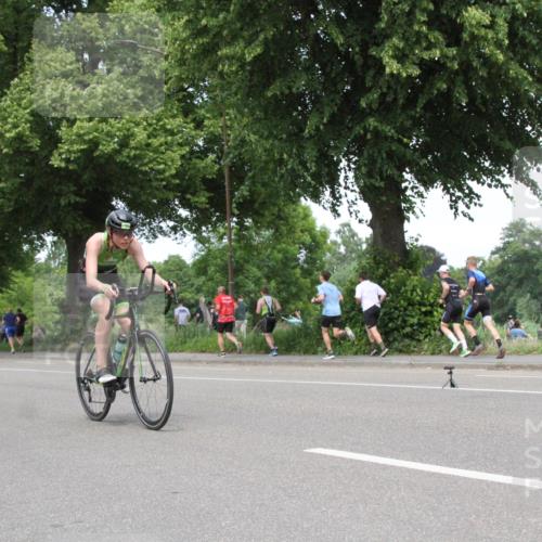 15.06.2025 - 7 Türme Triathlon Yannick Fuchs http://msf.ph/oto/7984046 15.06.2025 13:41:30 Radfahren  meine-sportfotos.de