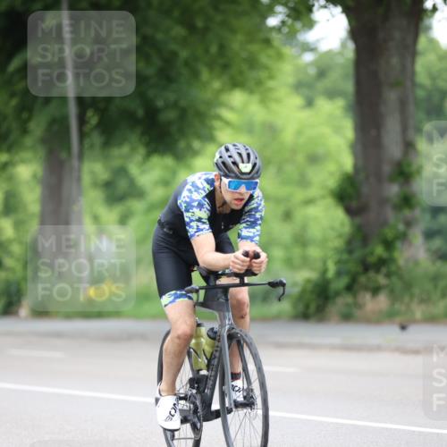 15.06.2025 - 7 Türme Triathlon Yannick Fuchs http://msf.ph/oto/7984077 15.06.2025 11:38:00 Radfahren 280 meine-sportfotos.de