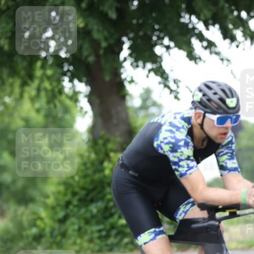 15.06.2025 - 7 Türme Triathlon Yannick Fuchs http://msf.ph/oto/7984129 15.06.2025 11:38:00 Radfahren 280 meine-sportfotos.de