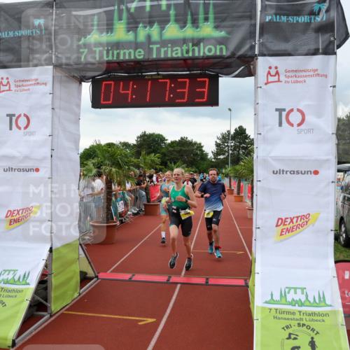 15.06.2025 - 7 Türme Triathlon Michael Strokosch http://msf.ph/oto/7984166 15.06.2025 14:17:33 Ziel 451, 506, 737, 781, 825, 850, 975, 1128, 1189 meine-sportfotos.de