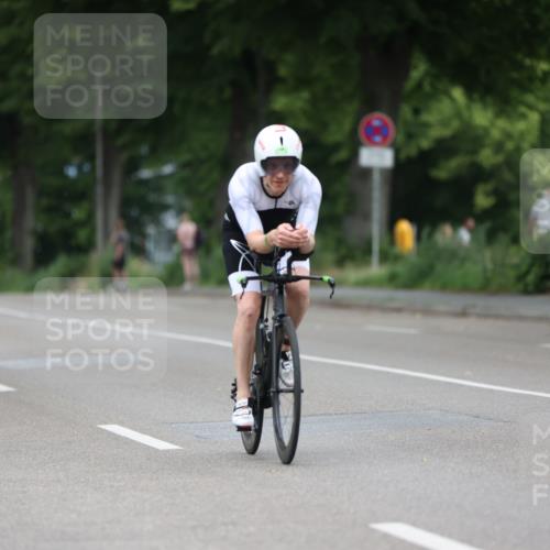 15.06.2025 - 7 Türme Triathlon Yannick Fuchs http://msf.ph/oto/7984174 15.06.2025 11:38:05 Radfahren 304, 307 meine-sportfotos.de