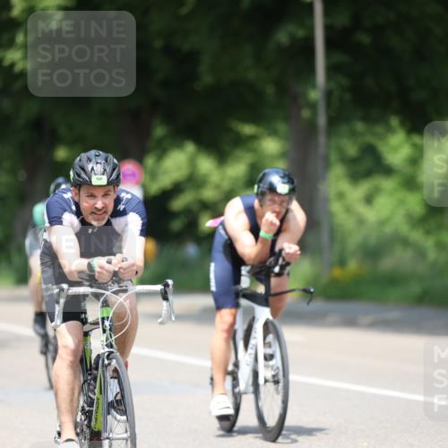 15.06.2025 - 7 Türme Triathlon Yannick Fuchs http://msf.ph/oto/7984180 15.06.2025 12:54:12 Radfahren 332, 510, 570, 613, 649, 1090 meine-sportfotos.de