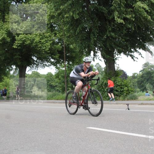 15.06.2025 - 7 Türme Triathlon Yannick Fuchs http://msf.ph/oto/7984222 15.06.2025 13:43:39 Radfahren  meine-sportfotos.de