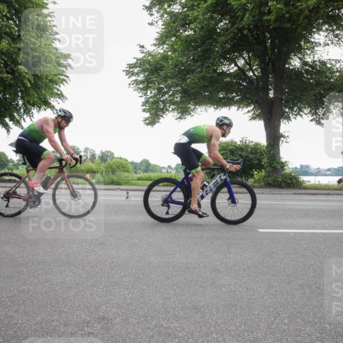 15.06.2025 - 7 Türme Triathlon Yannick Fuchs http://msf.ph/oto/7984233 15.06.2025 09:44:34 Radfahren 11, 12, 13, 14 meine-sportfotos.de