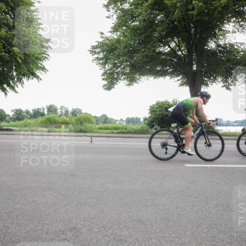 15.06.2025 - 7 Türme Triathlon Yannick Fuchs http://msf.ph/oto/7984236 15.06.2025 09:44:35 Radfahren 11, 12, 13, 14 meine-sportfotos.de