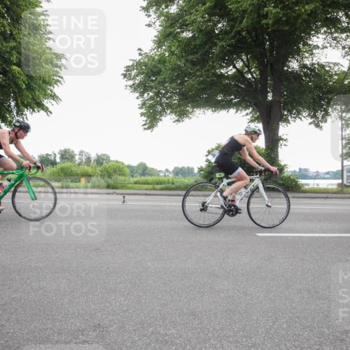 15.06.2025 - 7 Türme Triathlon Yannick Fuchs http://msf.ph/oto/7984246 15.06.2025 09:47:28 Radfahren 97, 99 meine-sportfotos.de