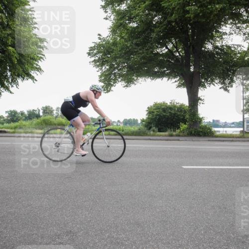 15.06.2025 - 7 Türme Triathlon Yannick Fuchs http://msf.ph/oto/7984250 15.06.2025 09:47:29 Radfahren 97, 99 meine-sportfotos.de