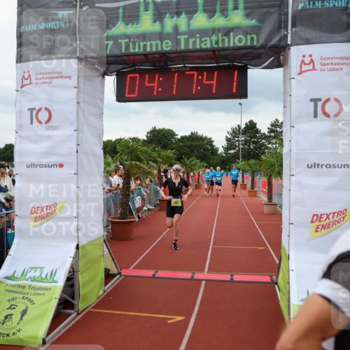 15.06.2025 - 7 Türme Triathlon Michael Strokosch http://msf.ph/oto/7984284 15.06.2025 14:17:40 Ziel 451, 737, 742, 781, 922, 975, 1189 meine-sportfotos.de