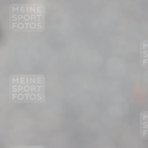 15.06.2025 - 7 Türme Triathlon Yannick Fuchs http://msf.ph/oto/7984285 15.06.2025 12:54:16 Radfahren 332, 510, 570, 604, 613, 649, 1090 meine-sportfotos.de