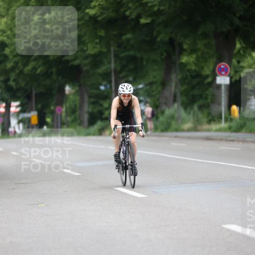15.06.2025 - 7 Türme Triathlon Yannick Fuchs http://msf.ph/oto/7984288 15.06.2025 11:38:10 Radfahren 304, 307 meine-sportfotos.de