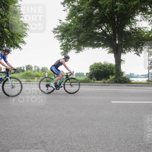 15.06.2025 - 7 Türme Triathlon Yannick Fuchs http://msf.ph/oto/7984301 15.06.2025 09:48:39 Radfahren 31, 33, 34, 35, 71, 74, 75, 101, 104 meine-sportfotos.de