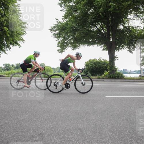 15.06.2025 - 7 Türme Triathlon Yannick Fuchs http://msf.ph/oto/7984317 15.06.2025 09:48:48 Radfahren 105, 106 meine-sportfotos.de