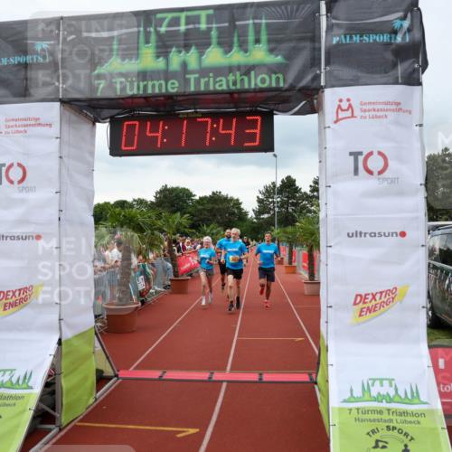15.06.2025 - 7 Türme Triathlon Michael Strokosch http://msf.ph/oto/7984359 15.06.2025 14:17:43 Ziel 742, 781, 922 meine-sportfotos.de