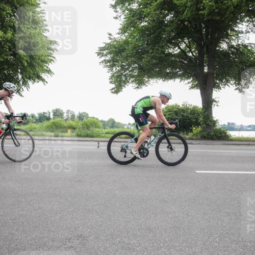 15.06.2025 - 7 Türme Triathlon Yannick Fuchs http://msf.ph/oto/7984364 15.06.2025 09:51:25 Radfahren 63 meine-sportfotos.de