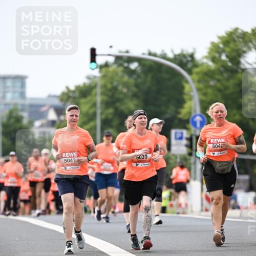 15.06.2025 - REWE Women's Run Dr. Thomas Lammeyer http://msf.ph/oto/7984378 15.06.2025 10:47:05 Laufen 504, 5039, 504 meine-sportfotos.de