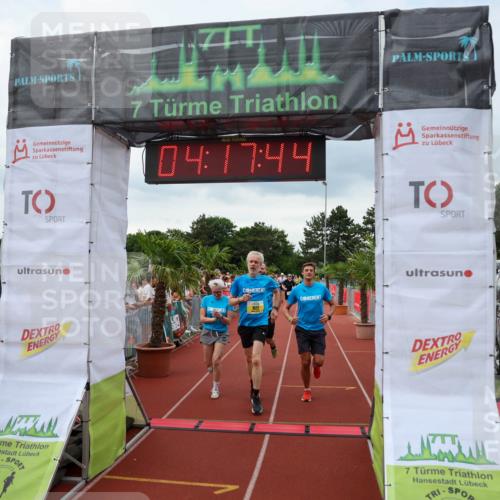 15.06.2025 - 7 Türme Triathlon Michael Strokosch http://msf.ph/oto/7984412 15.06.2025 14:17:44 Ziel 742, 922 meine-sportfotos.de