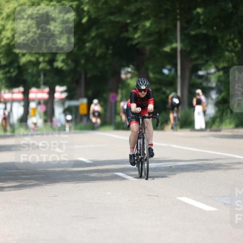 15.06.2025 - 7 Türme Triathlon Yannick Fuchs http://msf.ph/oto/7984437 15.06.2025 12:54:33 Radfahren 232, 673 meine-sportfotos.de