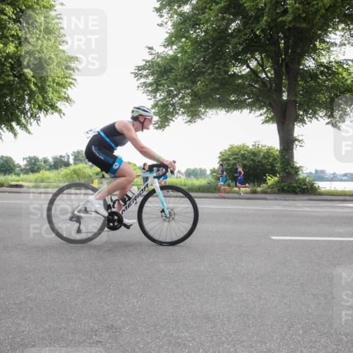 15.06.2025 - 7 Türme Triathlon Yannick Fuchs http://msf.ph/oto/7984438 15.06.2025 09:54:43 Radfahren 109, 111, 117, 118, 119 meine-sportfotos.de