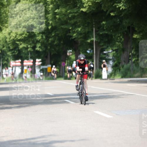 15.06.2025 - 7 Türme Triathlon Yannick Fuchs http://msf.ph/oto/7984454 15.06.2025 12:54:34 Radfahren 232, 673 meine-sportfotos.de