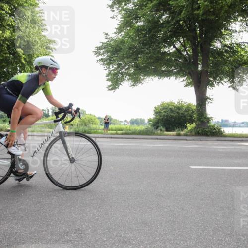 15.06.2025 - 7 Türme Triathlon Yannick Fuchs http://msf.ph/oto/7984463 15.06.2025 09:55:34 Radfahren 122, 123, 124 meine-sportfotos.de