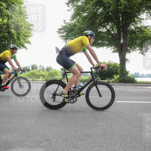 15.06.2025 - 7 Türme Triathlon Yannick Fuchs http://msf.ph/oto/7984477 15.06.2025 09:55:56 Radfahren 51, 52, 53, 55, 93, 94, 95, 115 meine-sportfotos.de