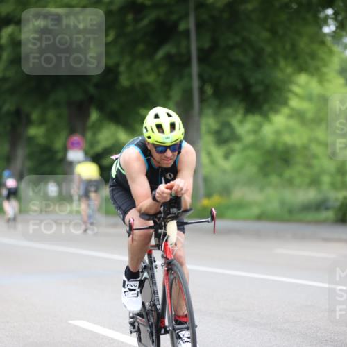 15.06.2025 - 7 Türme Triathlon Yannick Fuchs http://msf.ph/oto/7984529 15.06.2025 11:38:20 Radfahren 246, 285 meine-sportfotos.de