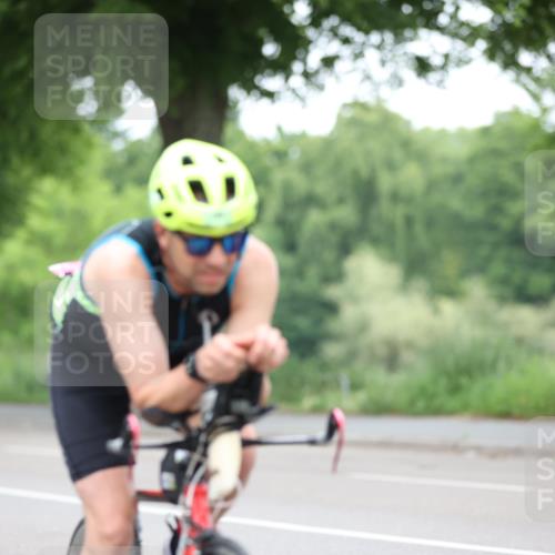15.06.2025 - 7 Türme Triathlon Yannick Fuchs http://msf.ph/oto/7984543 15.06.2025 11:38:20 Radfahren 246, 285 meine-sportfotos.de