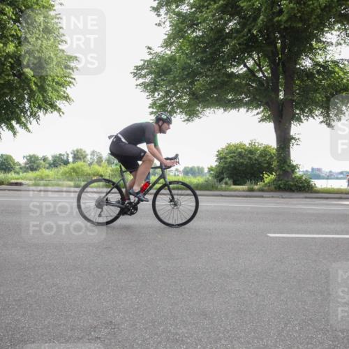 15.06.2025 - 7 Türme Triathlon Yannick Fuchs http://msf.ph/oto/7984560 15.06.2025 09:56:07 Radfahren 5, 57 meine-sportfotos.de