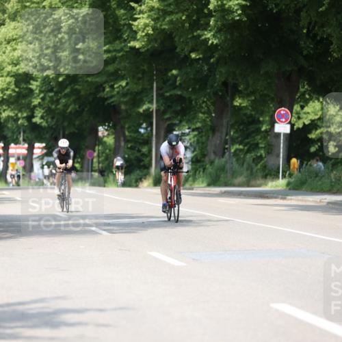 15.06.2025 - 7 Türme Triathlon Yannick Fuchs http://msf.ph/oto/7984599 15.06.2025 12:54:42 Radfahren 241, 341, 372, 470, 538, 608, 817 meine-sportfotos.de