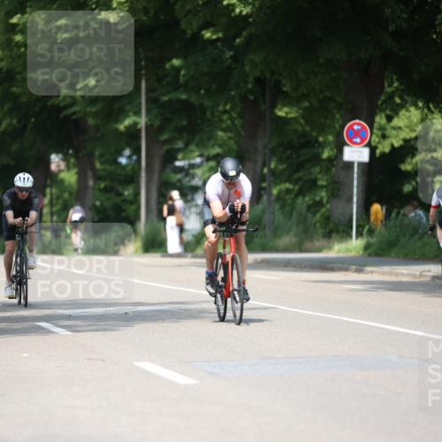 15.06.2025 - 7 Türme Triathlon Yannick Fuchs http://msf.ph/oto/7984630 15.06.2025 12:54:42 Radfahren 241, 341, 372, 470, 538, 608, 817 meine-sportfotos.de