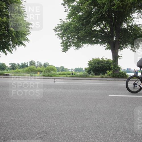 15.06.2025 - 7 Türme Triathlon Yannick Fuchs http://msf.ph/oto/7984631 15.06.2025 10:01:06 Radfahren 22, 24, 25, 77, 78, 80 meine-sportfotos.de