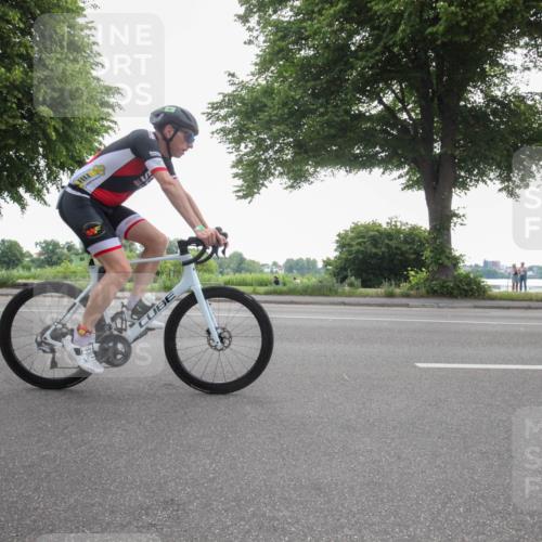 15.06.2025 - 7 Türme Triathlon Yannick Fuchs http://msf.ph/oto/7984634 15.06.2025 10:01:07 Radfahren 22, 24, 25, 77, 78, 80 meine-sportfotos.de