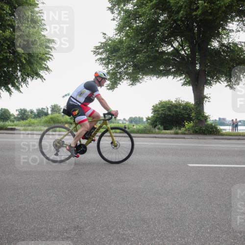 15.06.2025 - 7 Türme Triathlon Yannick Fuchs http://msf.ph/oto/7984644 15.06.2025 10:01:09 Radfahren 24, 25, 77, 78, 80 meine-sportfotos.de