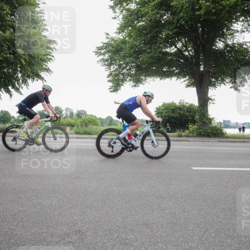 15.06.2025 - 7 Türme Triathlon Yannick Fuchs http://msf.ph/oto/7984678 15.06.2025 10:03:37 Radfahren  meine-sportfotos.de