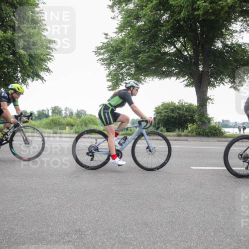 15.06.2025 - 7 Türme Triathlon Yannick Fuchs http://msf.ph/oto/7984729 15.06.2025 10:05:55 Radfahren 137, 139, 140, 145, 146, 148 meine-sportfotos.de