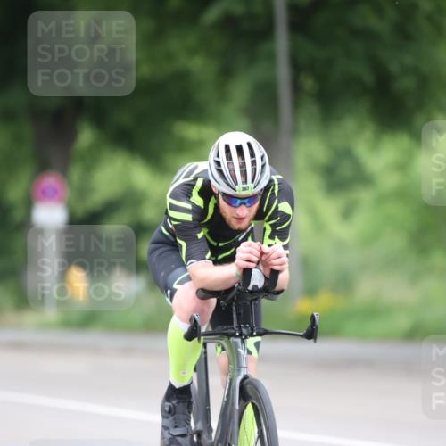 15.06.2025 - 7 Türme Triathlon Yannick Fuchs http://msf.ph/oto/7984730 15.06.2025 11:38:51 Radfahren 267, 323 meine-sportfotos.de