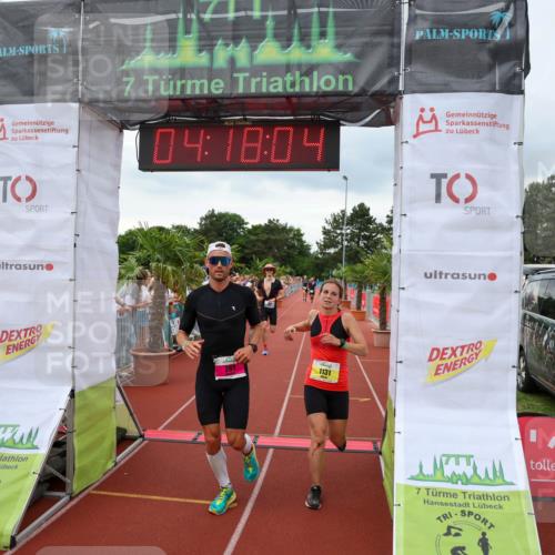 15.06.2025 - 7 Türme Triathlon Michael Strokosch http://msf.ph/oto/7984732 15.06.2025 14:18:04 Ziel 261, 570, 613, 841, 1131 meine-sportfotos.de